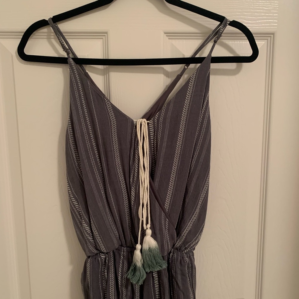 patterned jumpsuit - Picture 2 of 6
